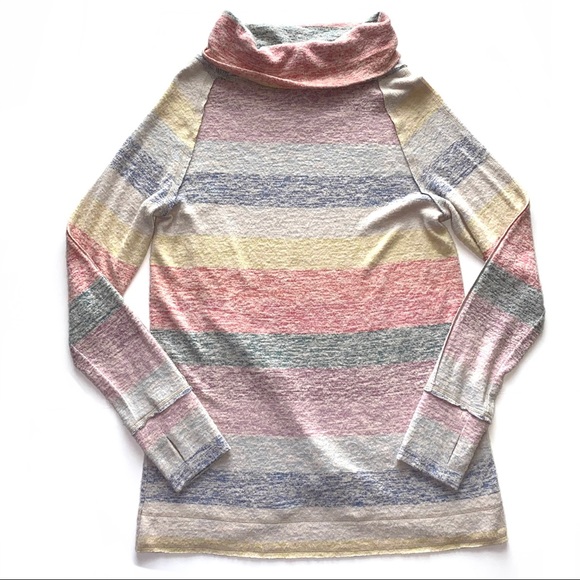 SOLD 💕Chelsea & Theodore Supersoft Striped Sweater - Picture 9 of 12